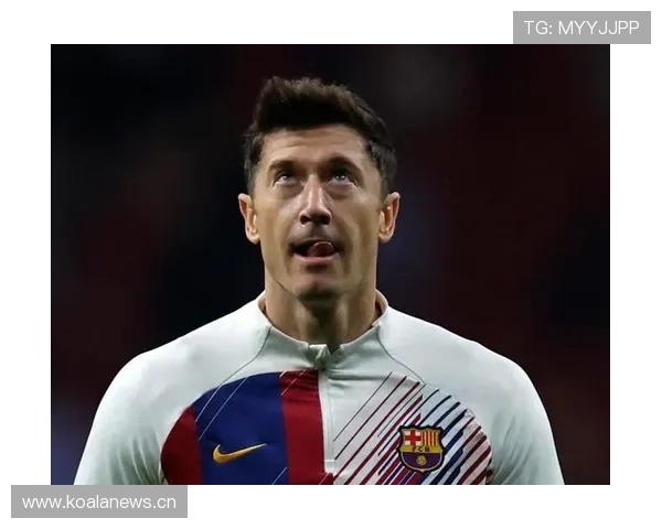 莱万：这场胜利属于特尔施特根；客场取胜并打进五球很重要